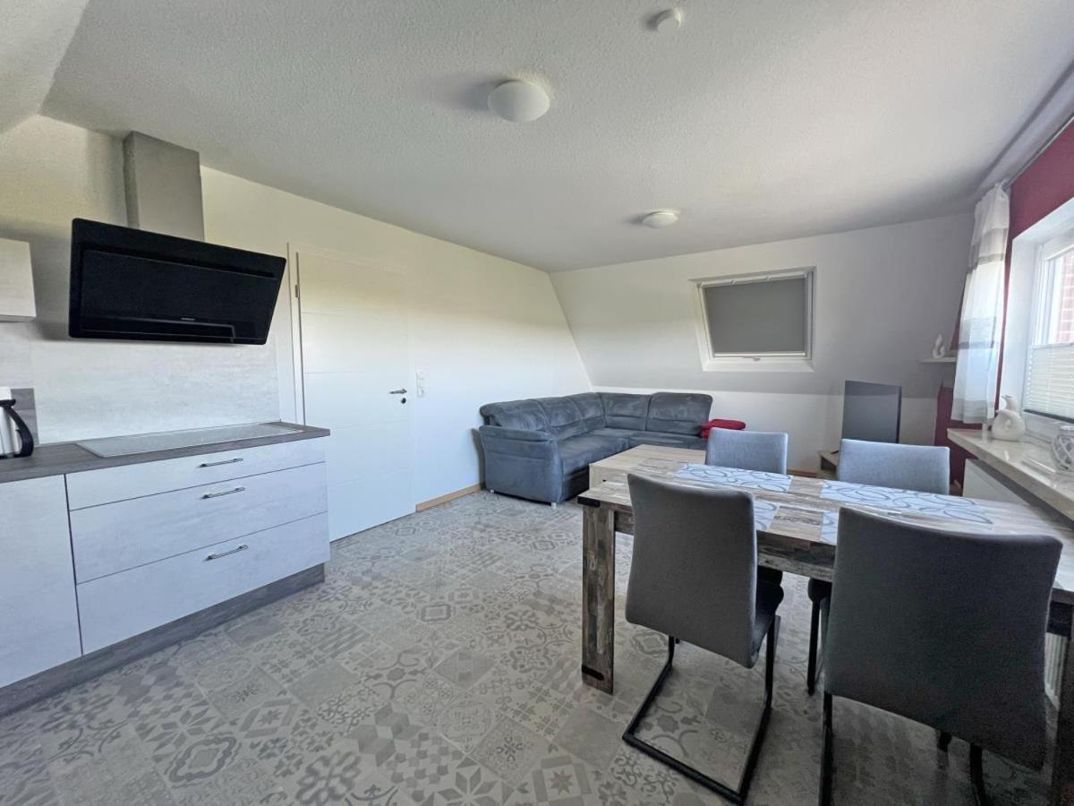 Apartment Deichblick 7 In Norddeich- Urlaub Und Erholung Am *